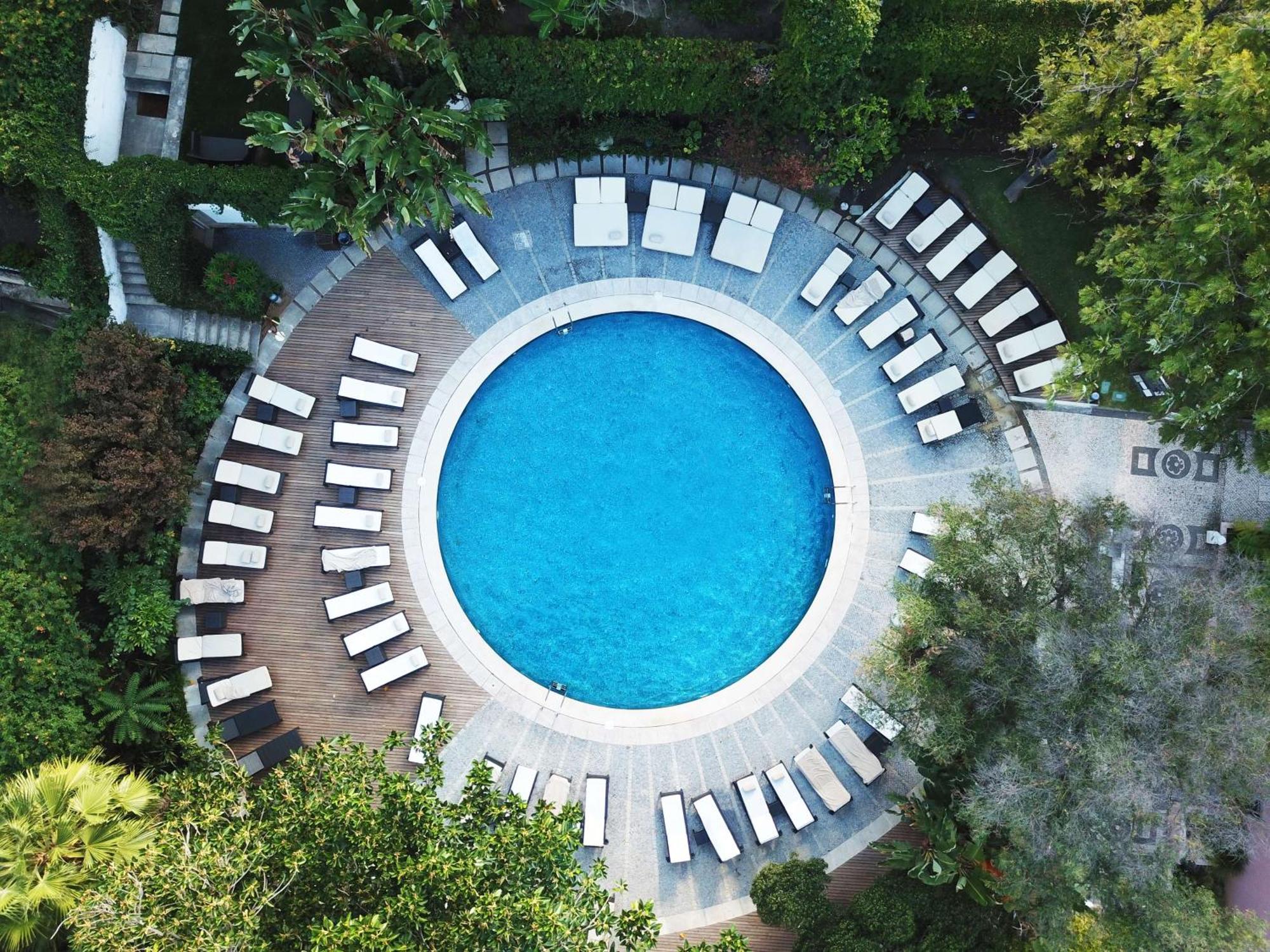 Tivoli Avenida Liberdade Lisboa - A Leading Hotel Of The World Luaran gambar Aerial view of the pool