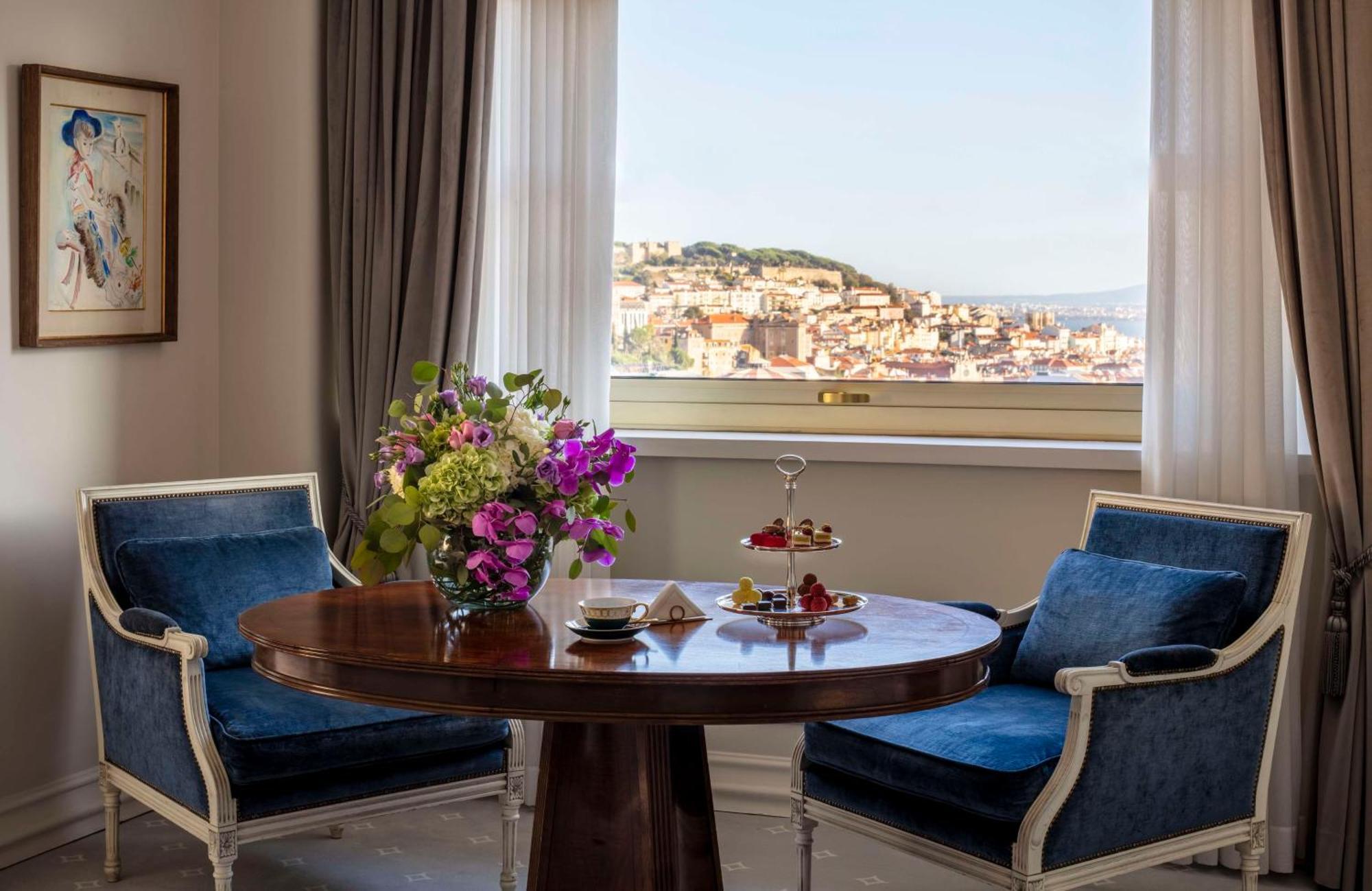 Tivoli Avenida Liberdade Lisboa - A Leading Hotel Of The World Luaran gambar A suite at the hotel